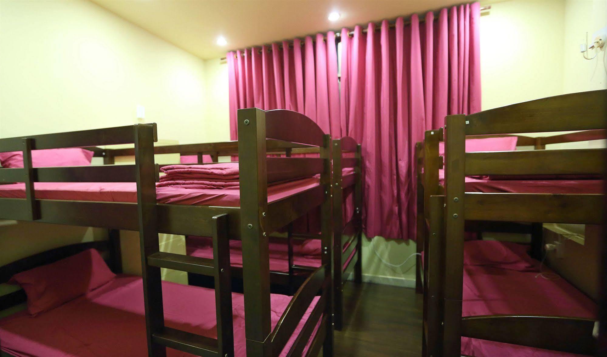 Budget Hostel Thành Pho Ho Chí Minh Esterno foto